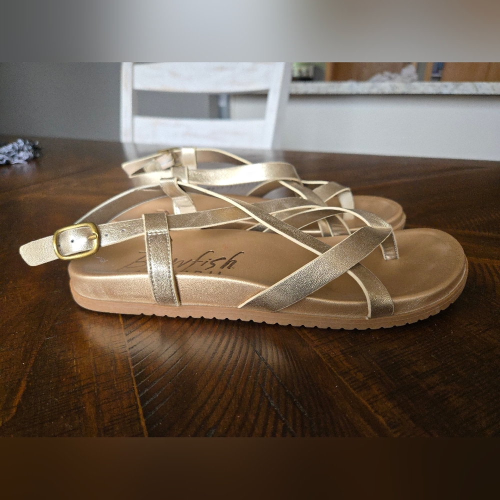 Size 7 Blowfish Sandals